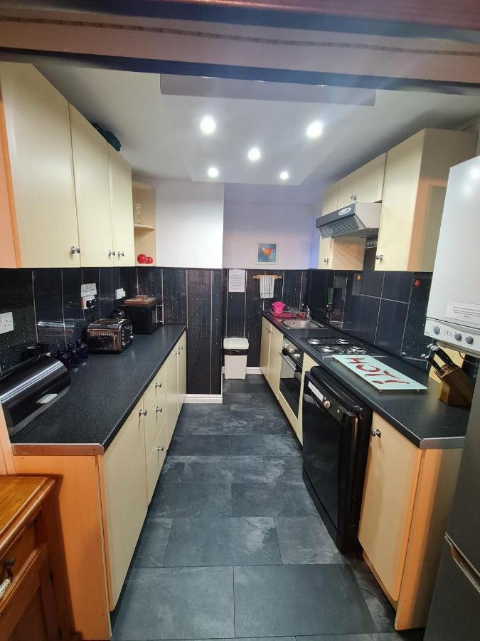 3 Bedroom Apartment In Ulverston Cumbria エクステリア 写真
